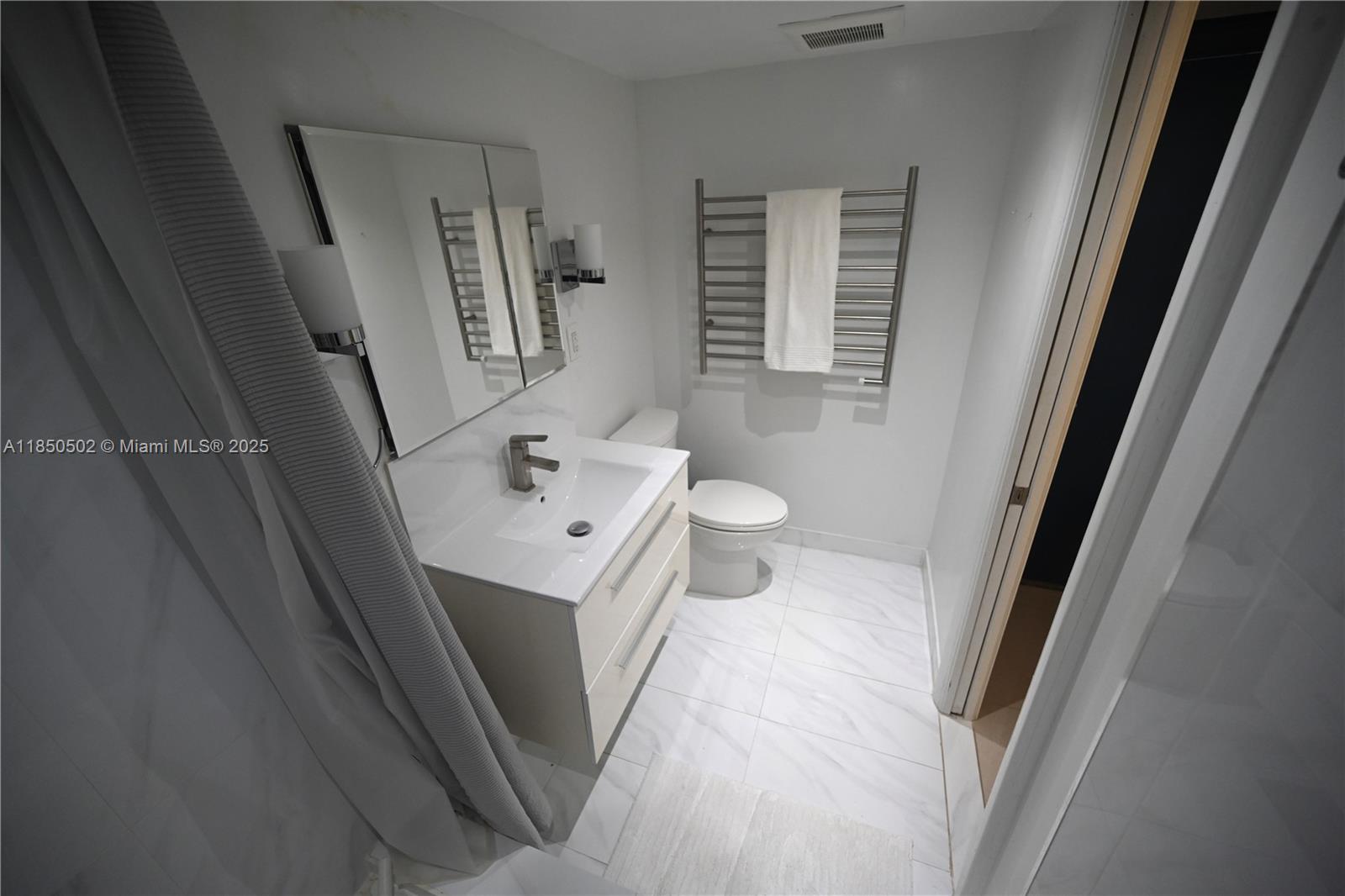 6450 Collins Ave # 1103