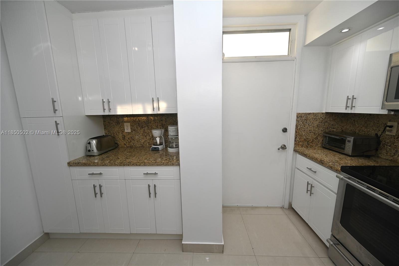 6450 Collins Ave # 1103