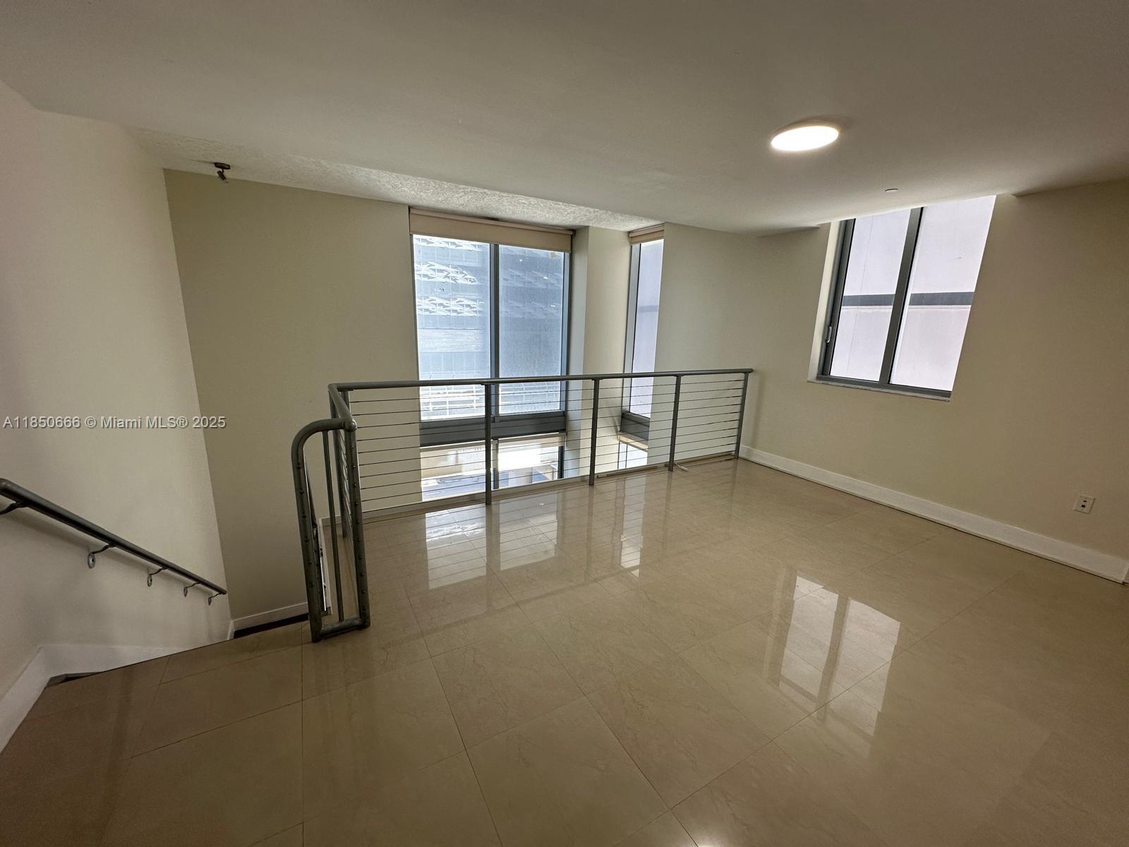 1050 Brickell Ave # 202