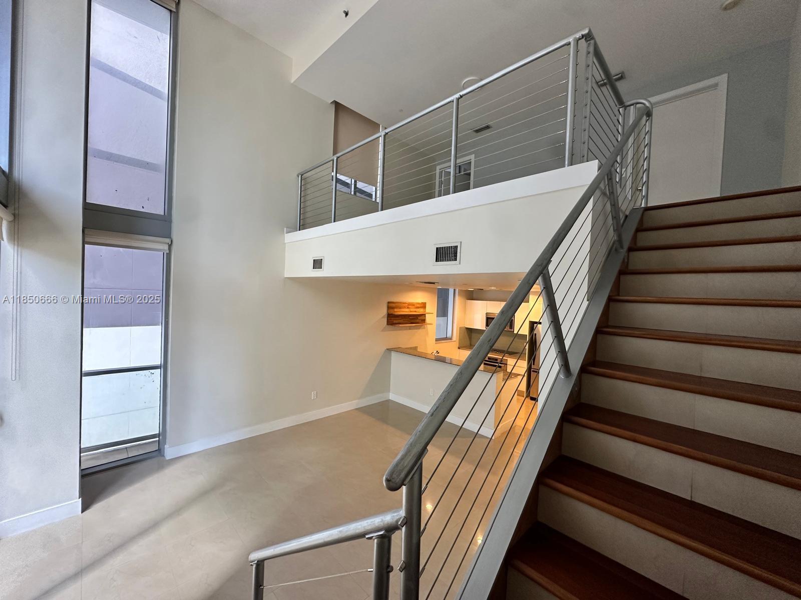 1050 Brickell Ave # 202