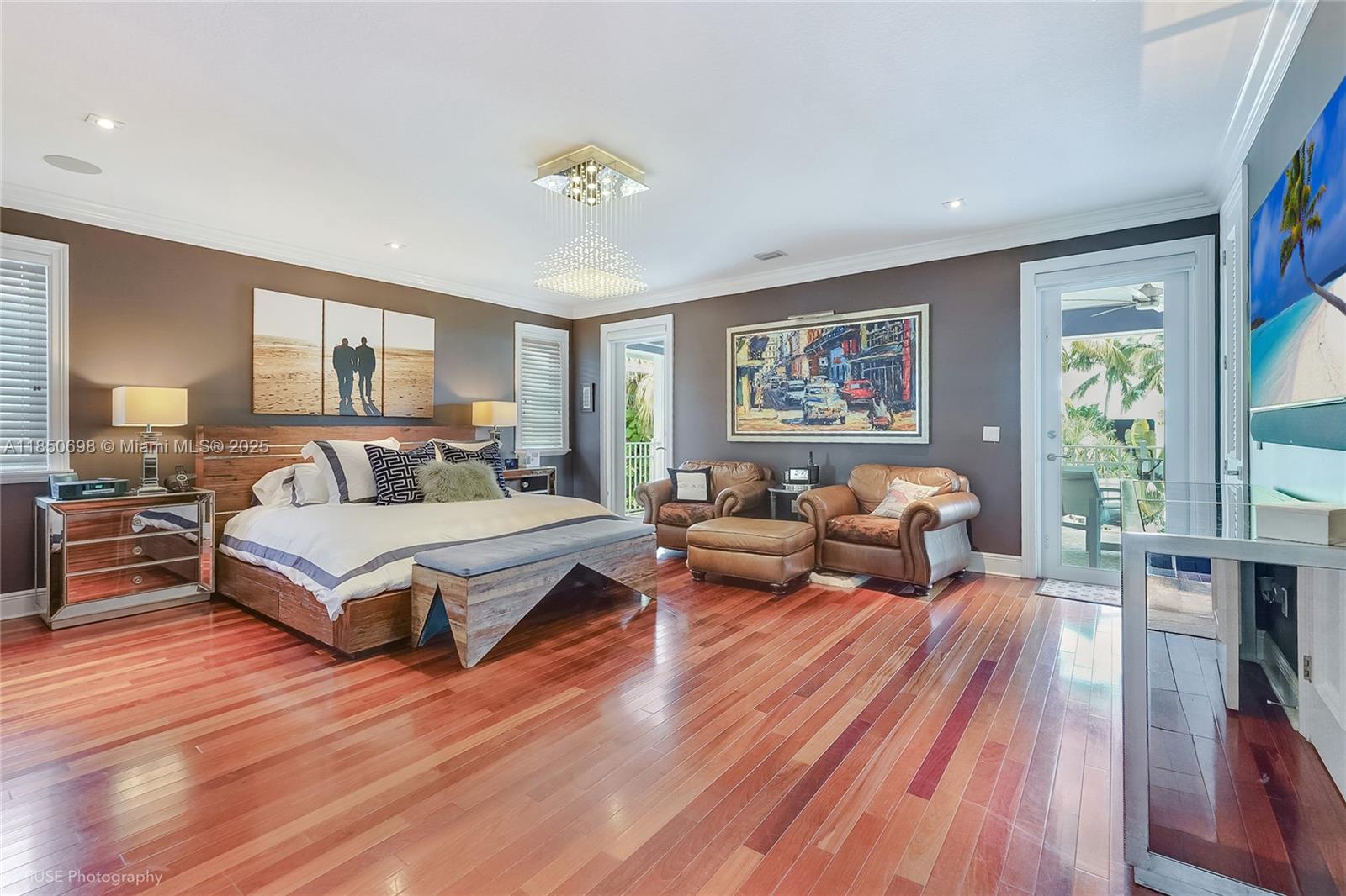 755 NE 77th Street