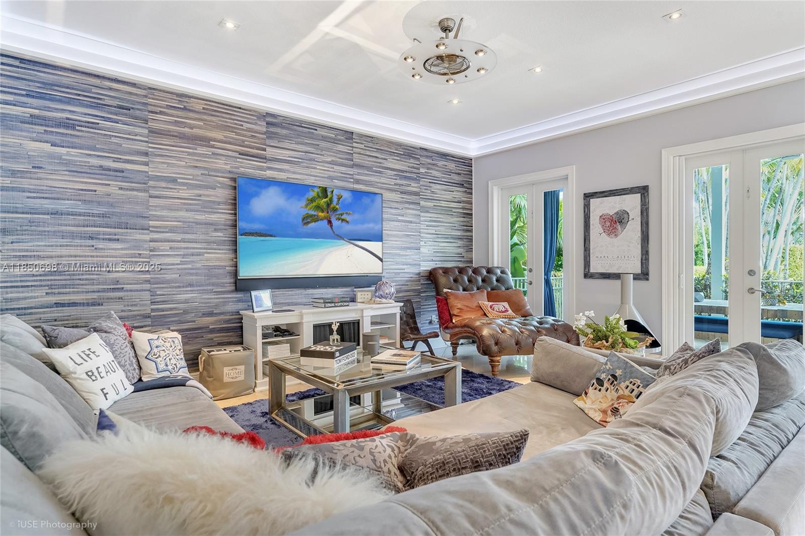 755 NE 77th Street