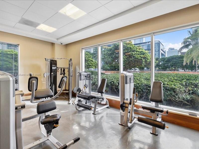1050 Brickell Ave # 3110
