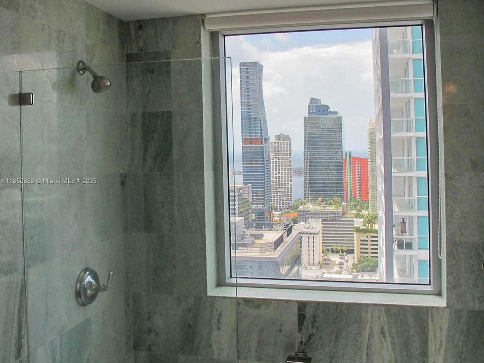 1050 Brickell Ave # 3110