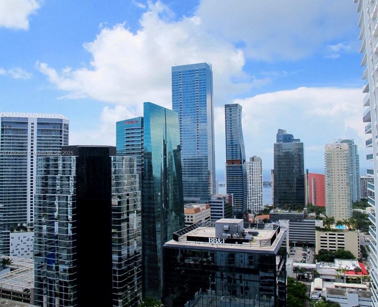1050 Brickell Ave # 3110