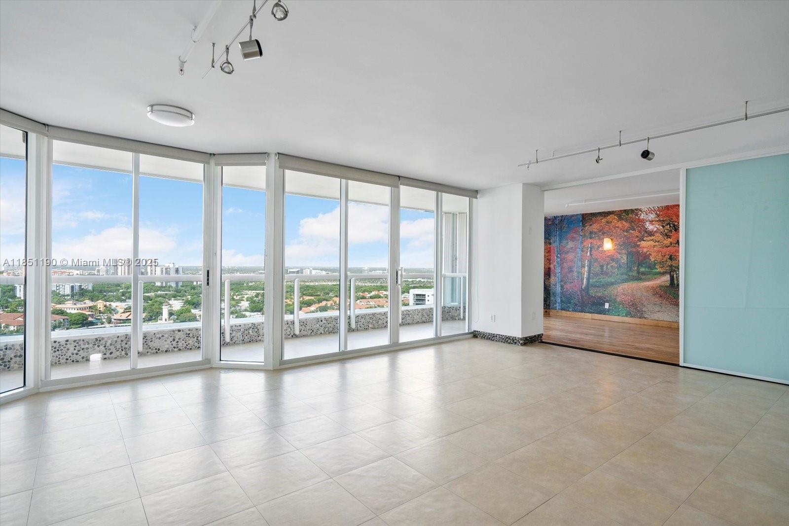 21205 NE 37th Ave # 2204