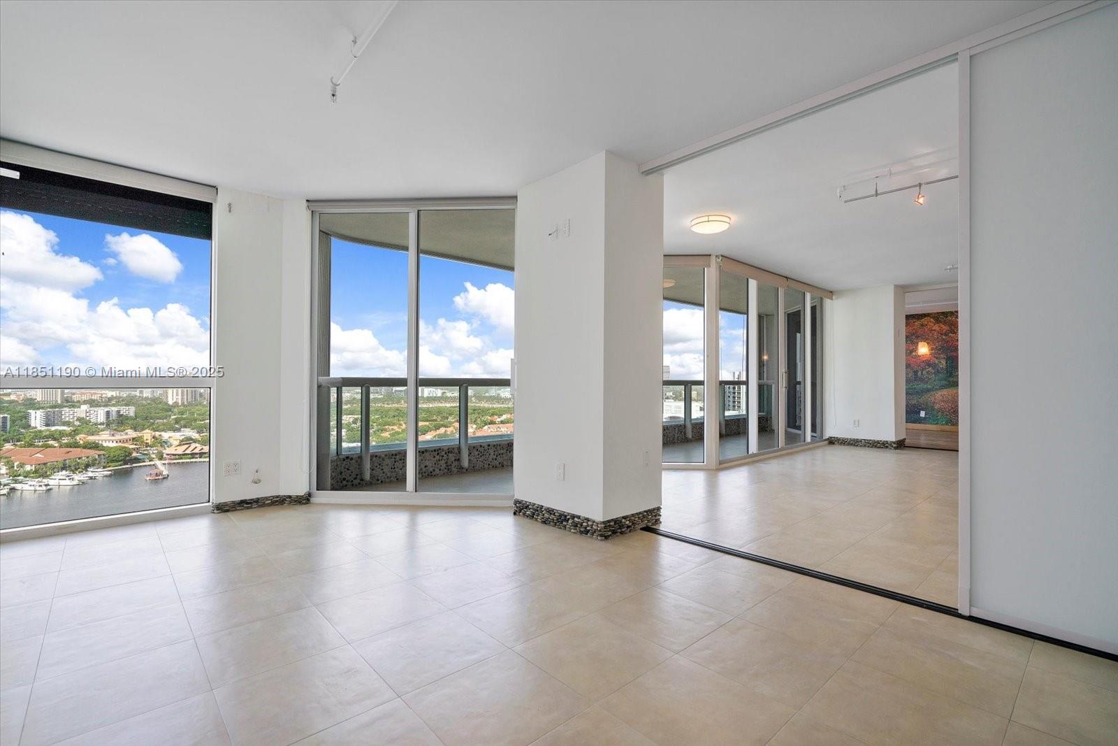 21205 NE 37th Ave # 2204