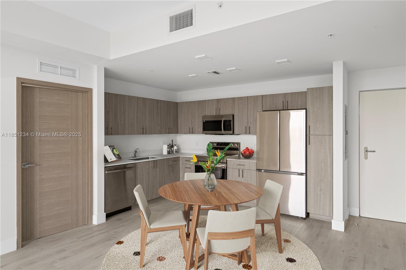 1601 SW 32 Avenue # 306