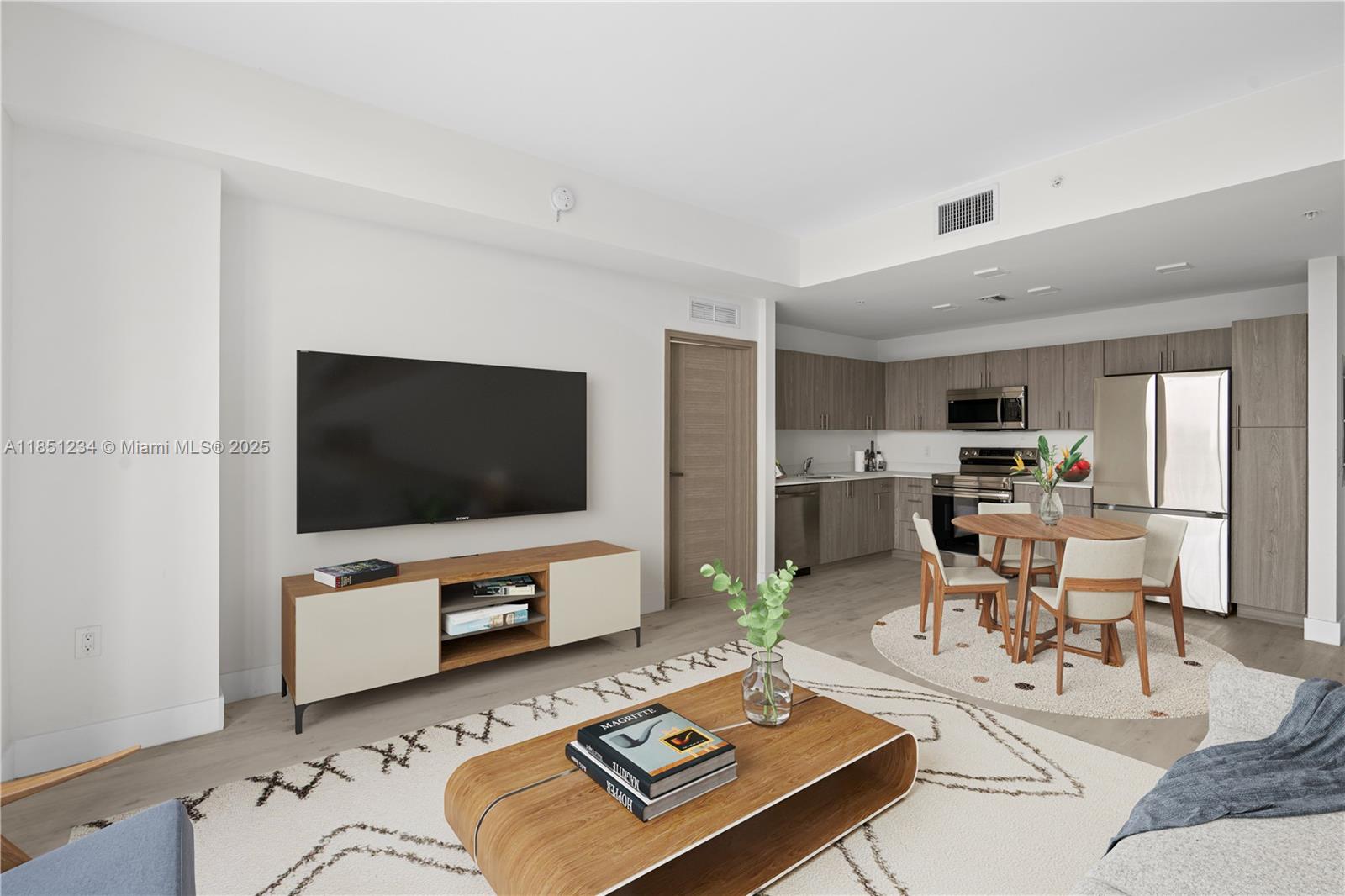 1601 SW 32 Avenue # 306