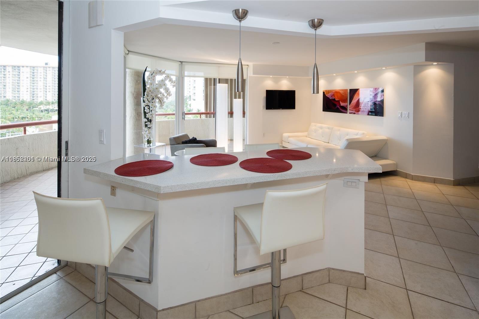15645 Collins Ave # 601