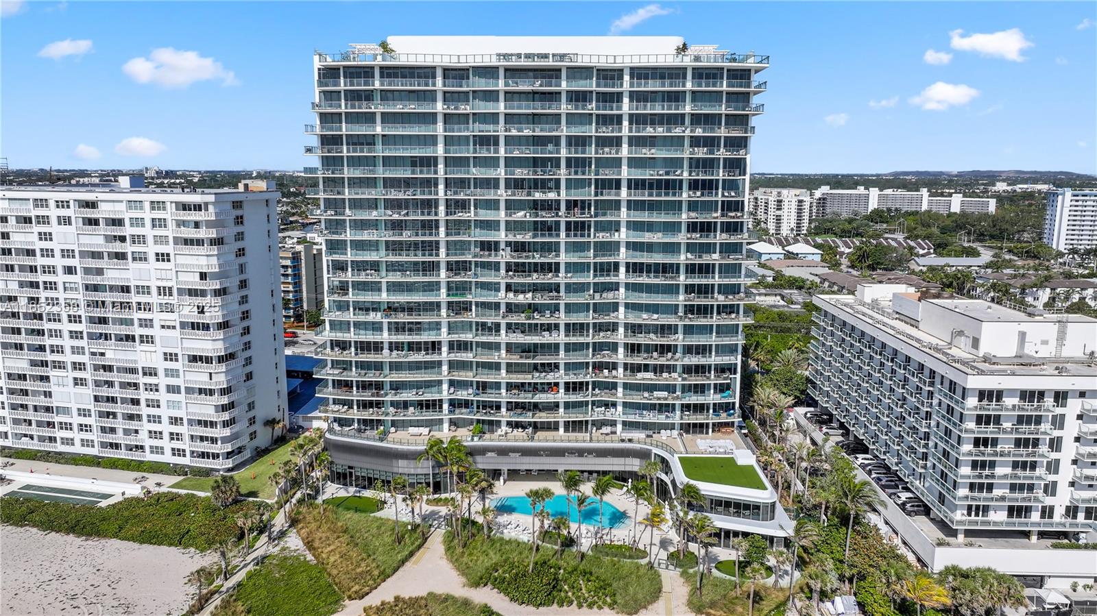 1116 N Ocean Blvd # 304