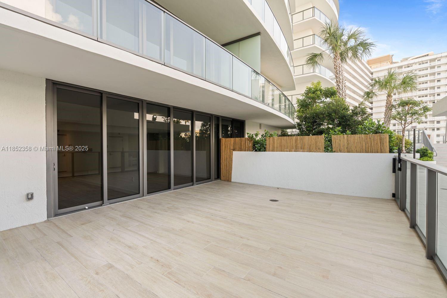 1116 N Ocean Blvd # 304