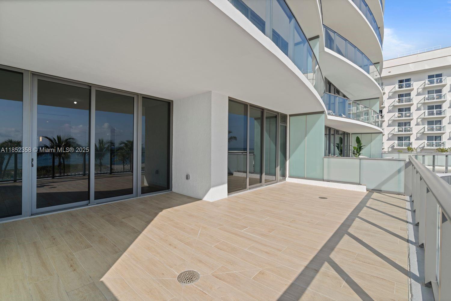 1116 N Ocean Blvd # 304