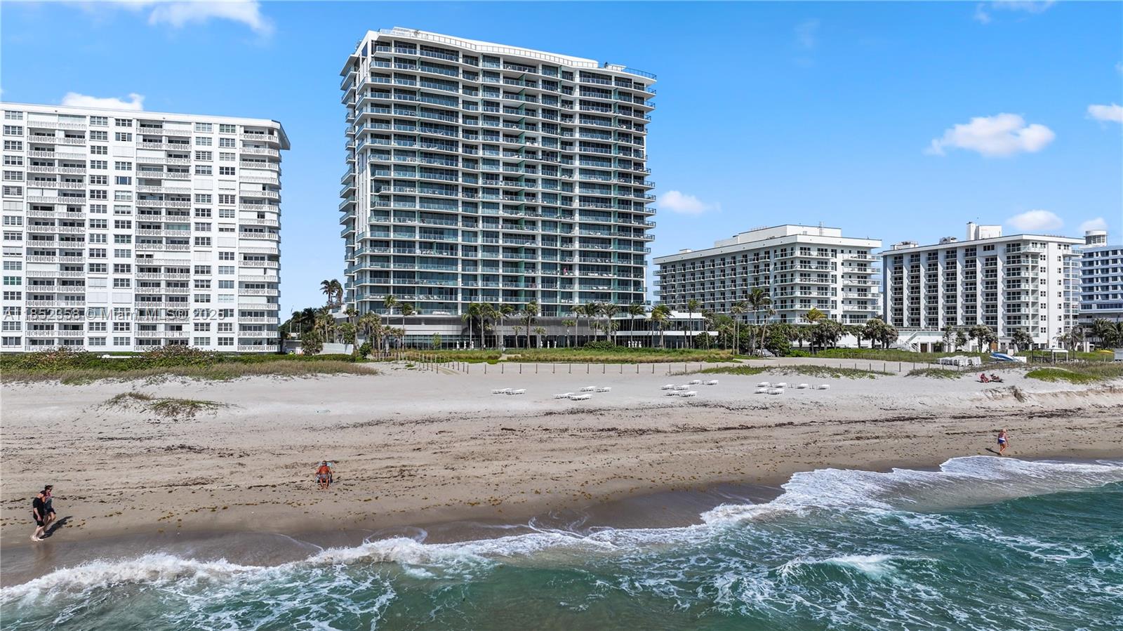 1116 N Ocean Blvd # 304