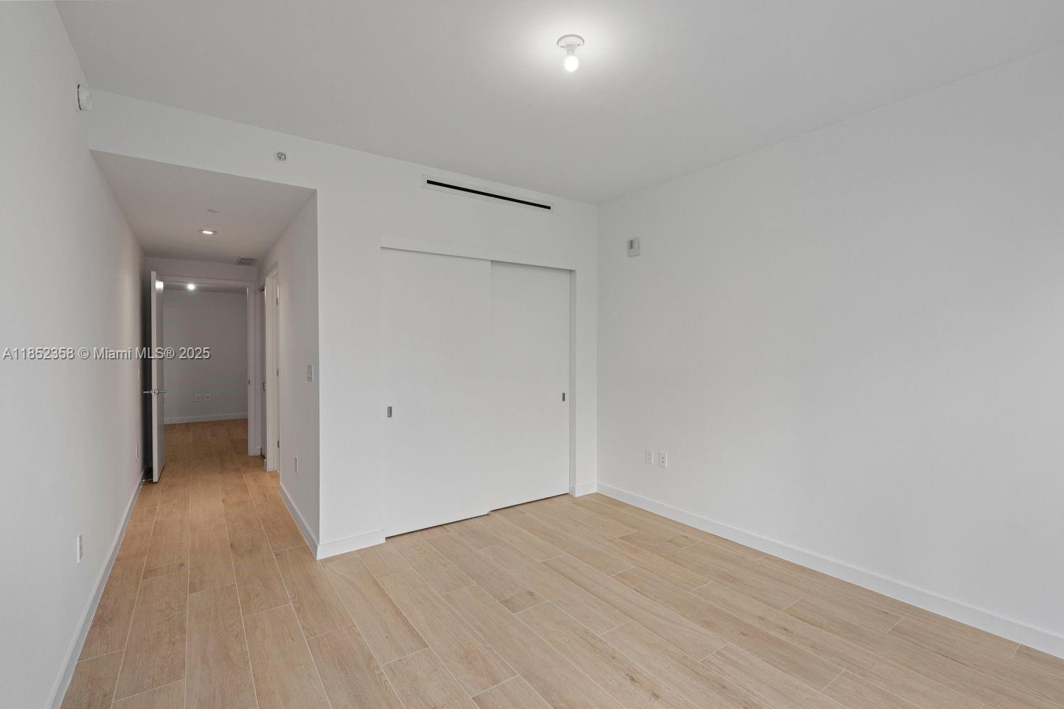 1116 N Ocean Blvd # 304