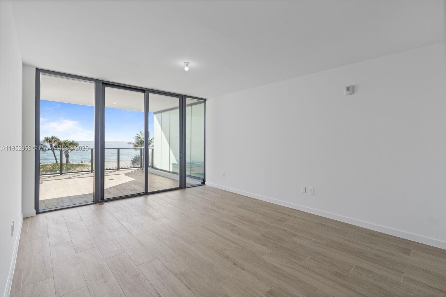1116 N Ocean Blvd # 304