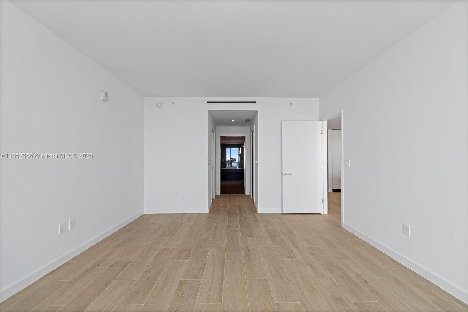 1116 N Ocean Blvd # 304