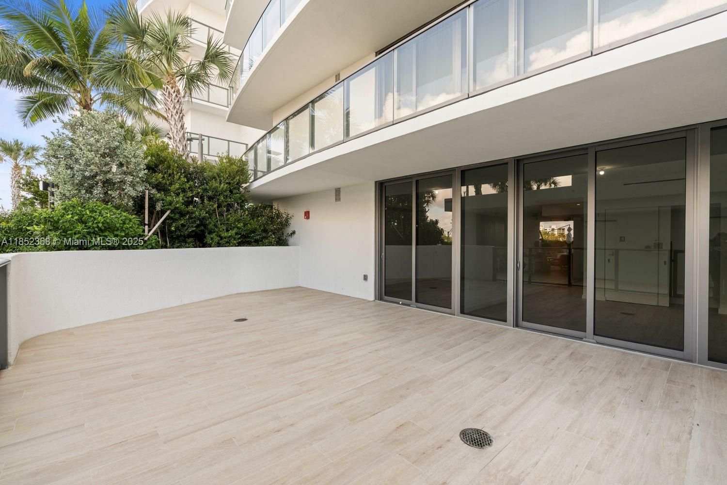 1116 N Ocean Blvd # 304