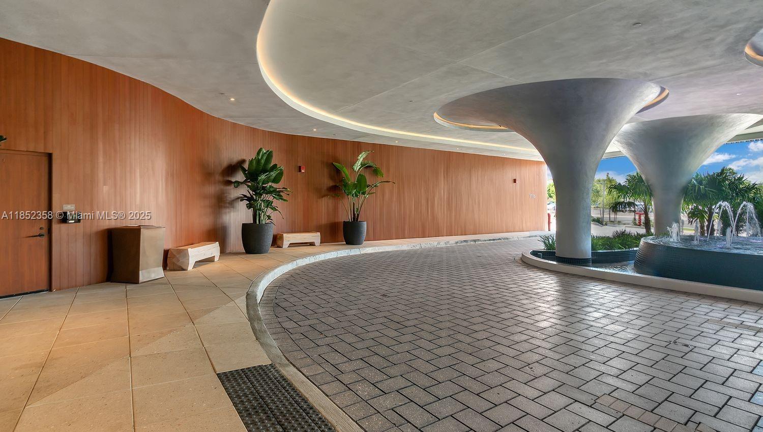 1116 N Ocean Blvd # 304