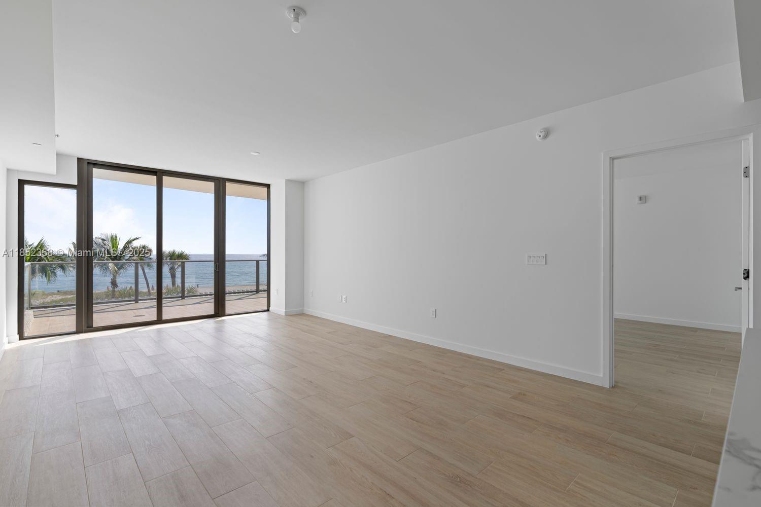1116 N Ocean Blvd # 304