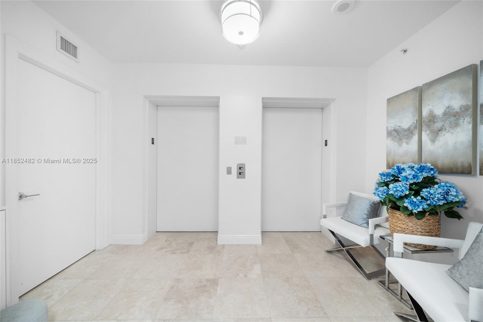 20201 E Country Club Dr # 1404