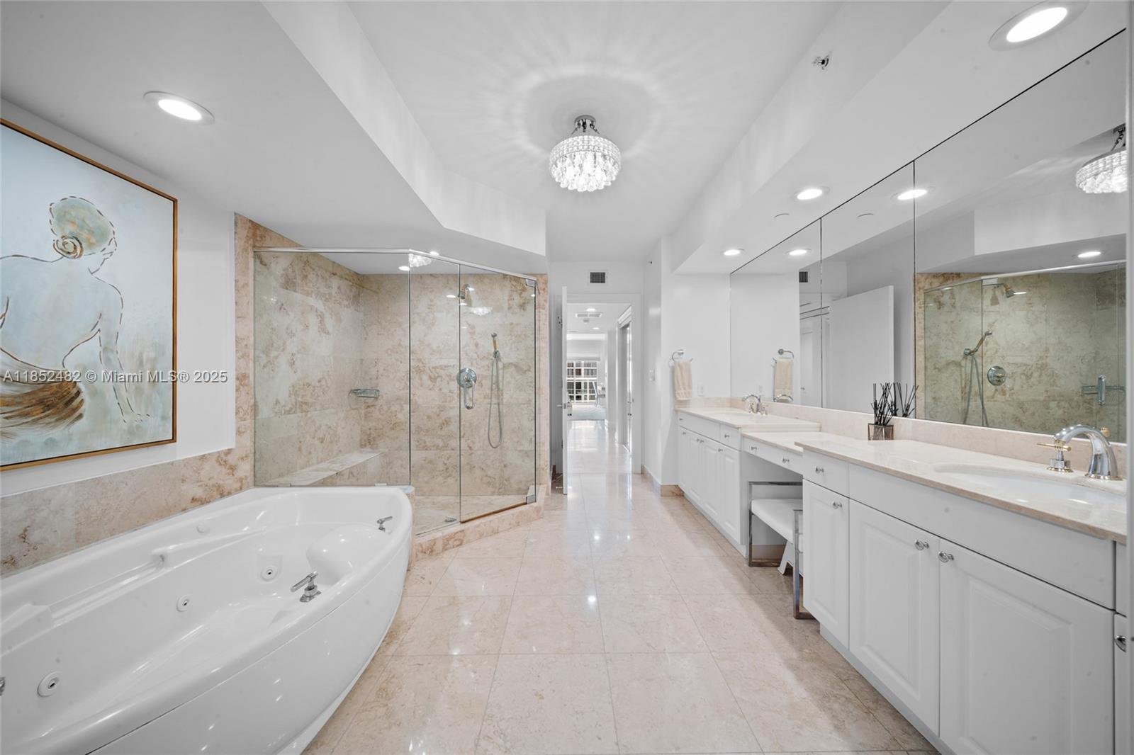 20201 E Country Club Dr # 1404