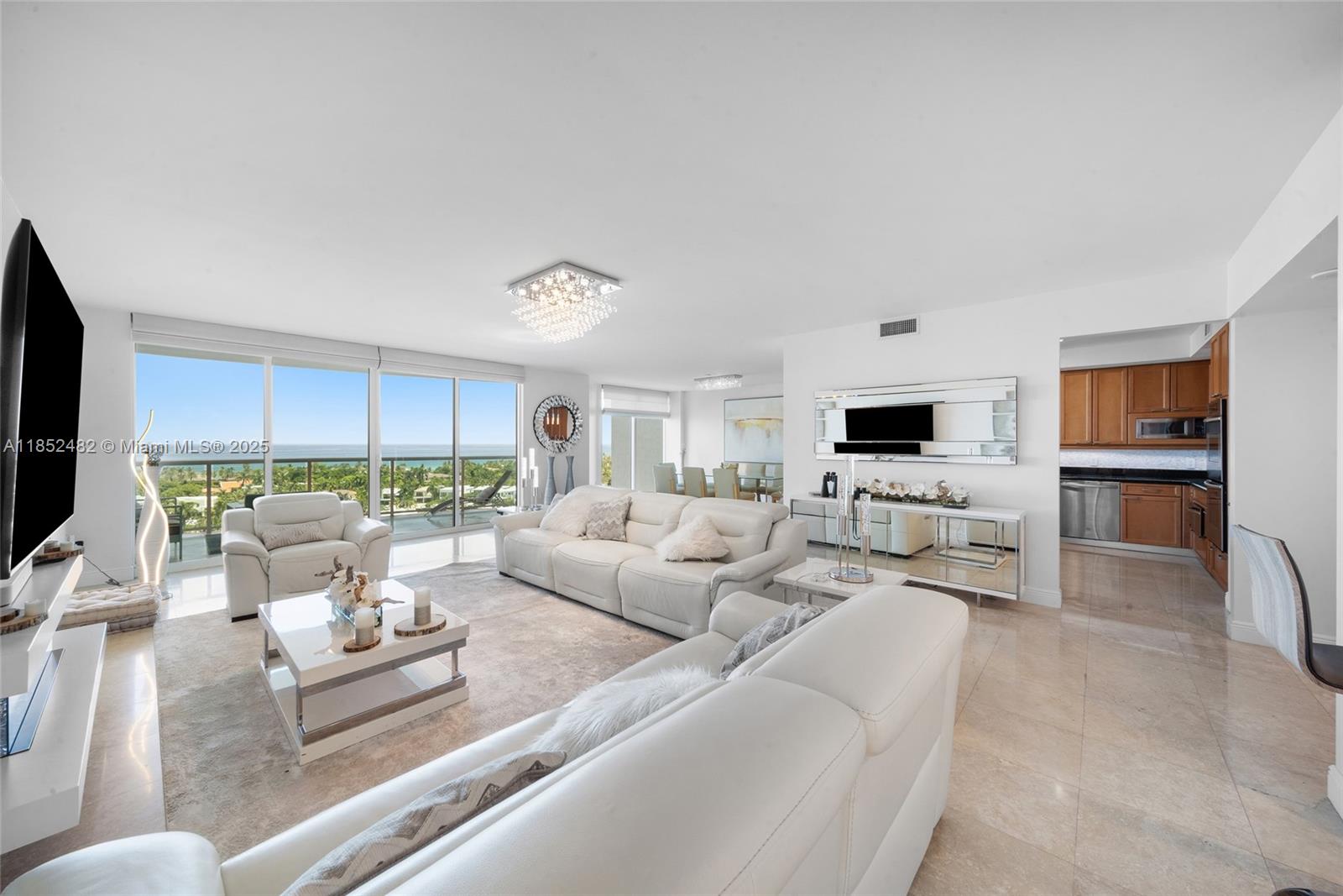 20201 E Country Club Dr # 1404