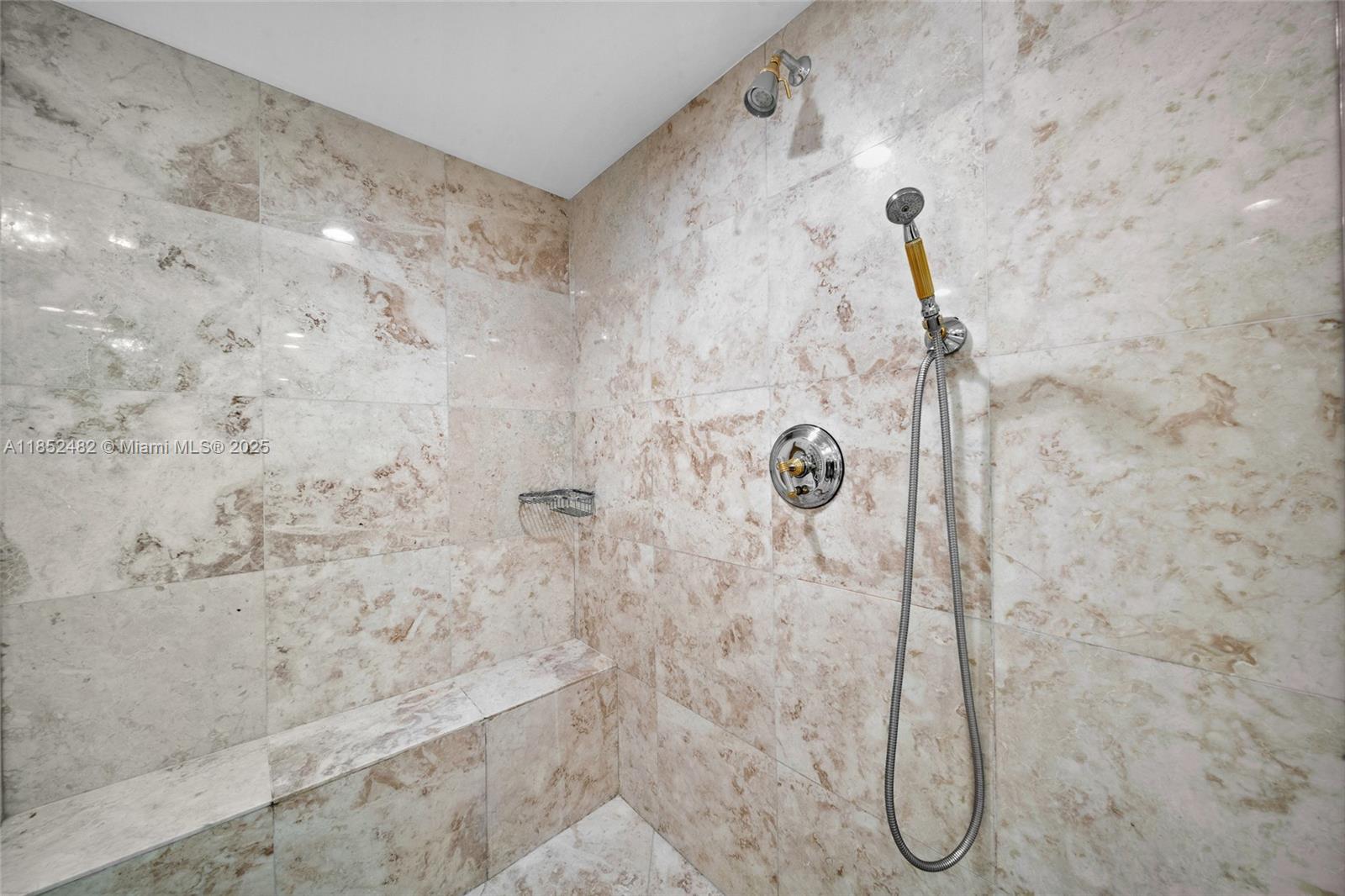 20201 E Country Club Dr # 1404