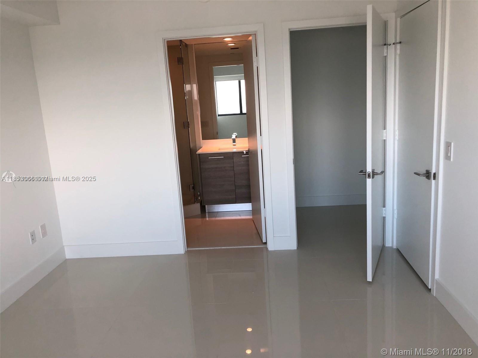 650 NE 32 Street # 4503