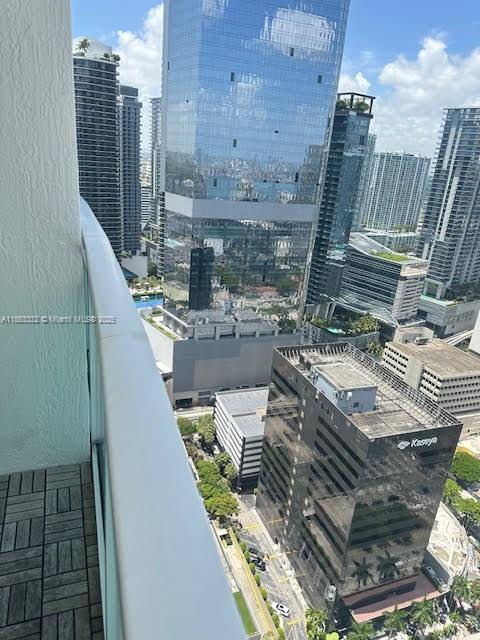 951 bRICKELL # 4000