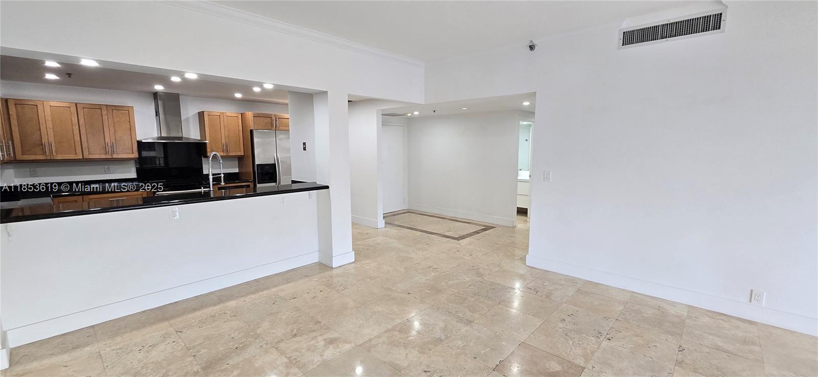 201 Crandon Blvd # 1030