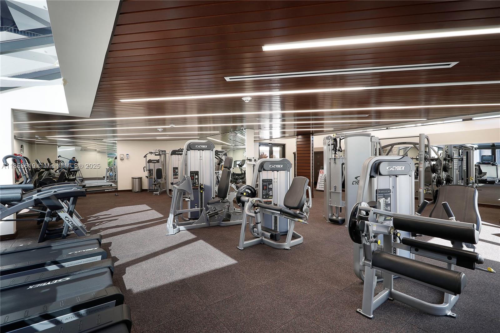 201 Crandon Blvd # 1030