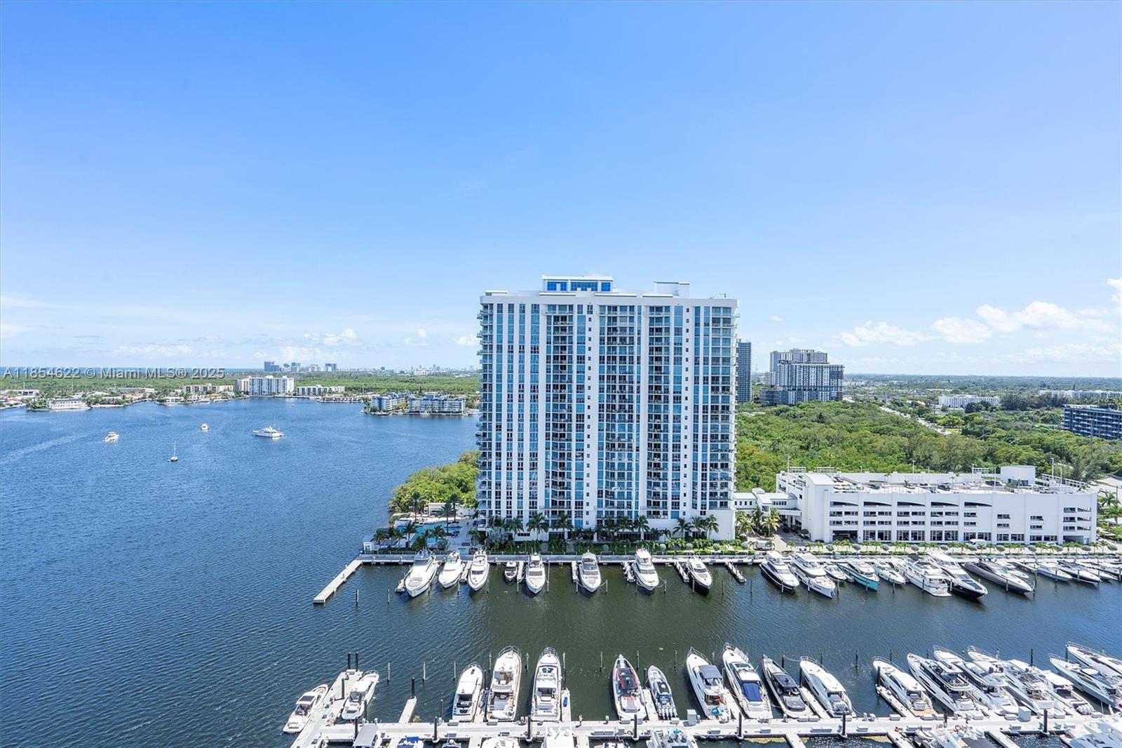 17301 Biscayne Blvd # 1907