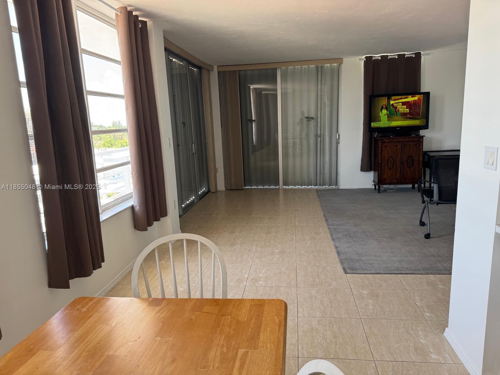 7800 carlyle ave. # 6C