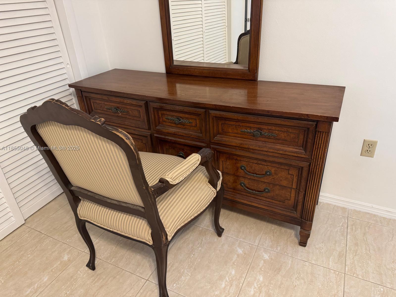 7800 carlyle ave. # 6C