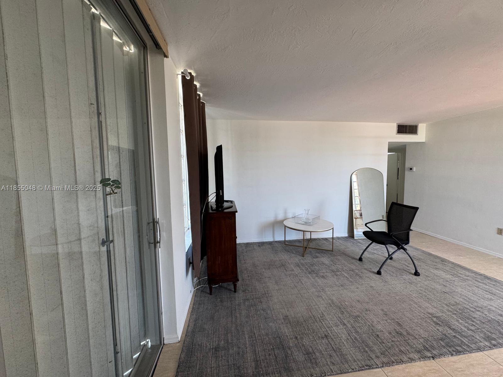 7800 carlyle ave. # 6C