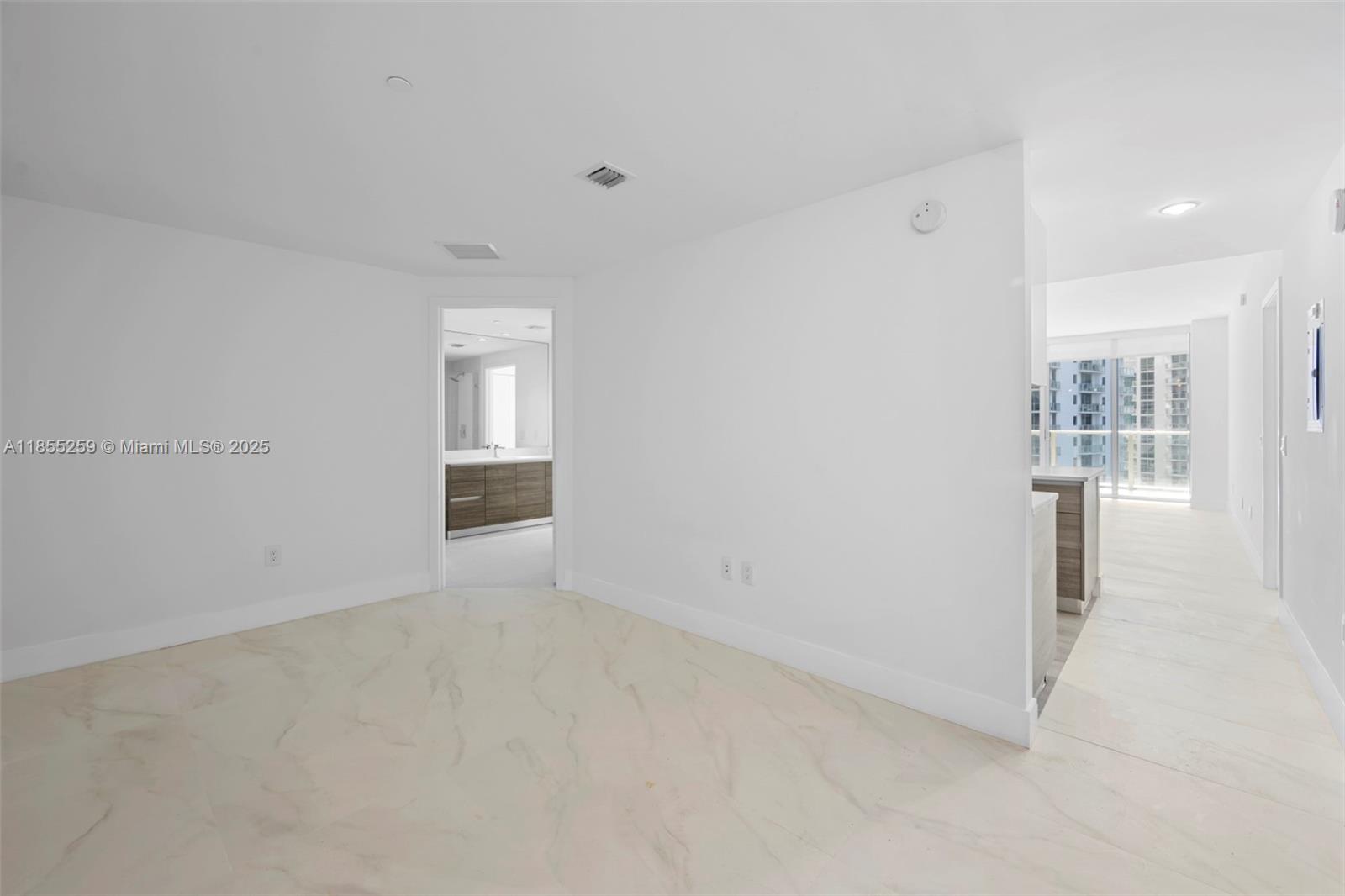 1100 S Miami Ave Unit: 1811