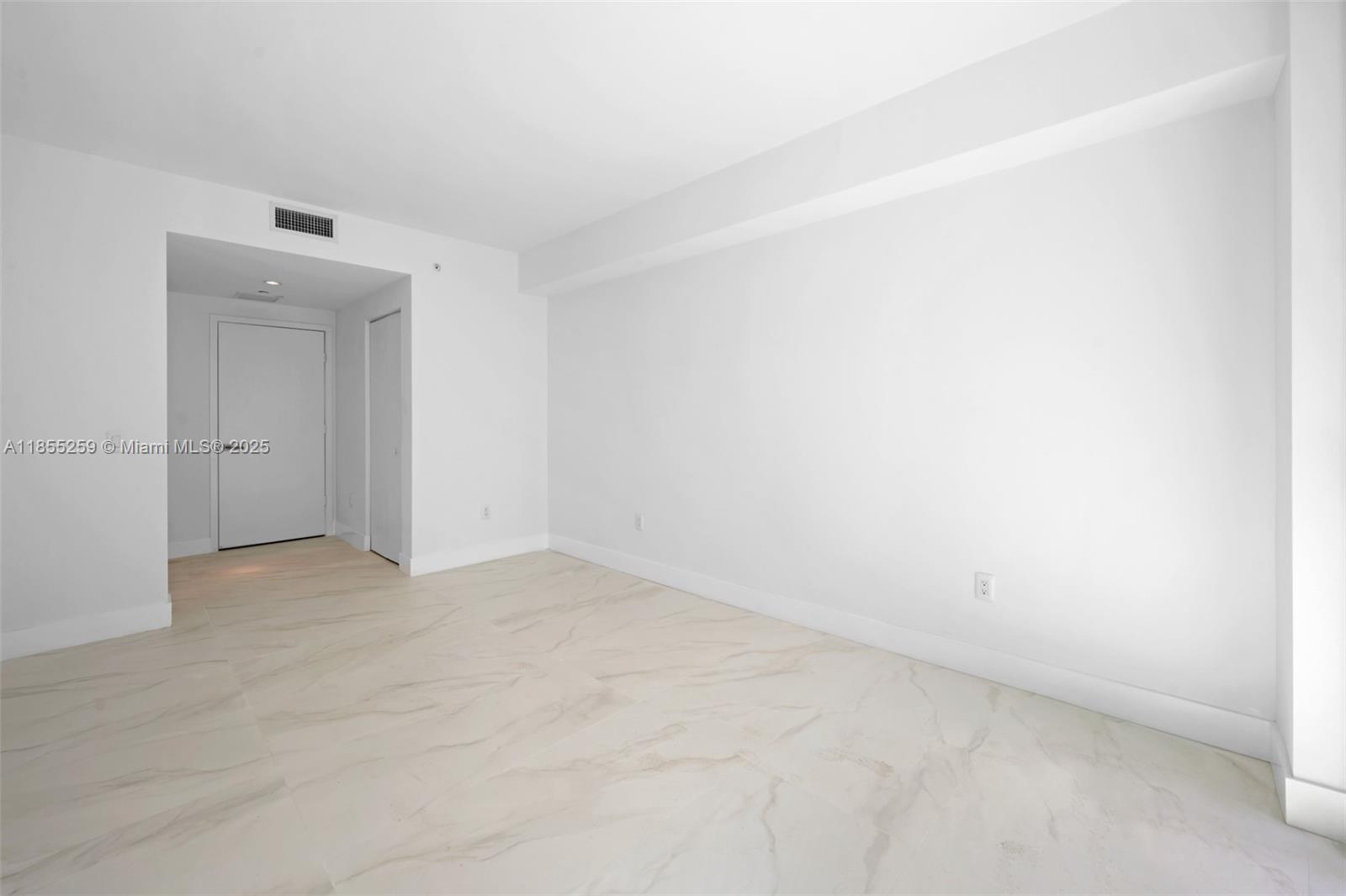 1100 S Miami Ave Unit: 1811