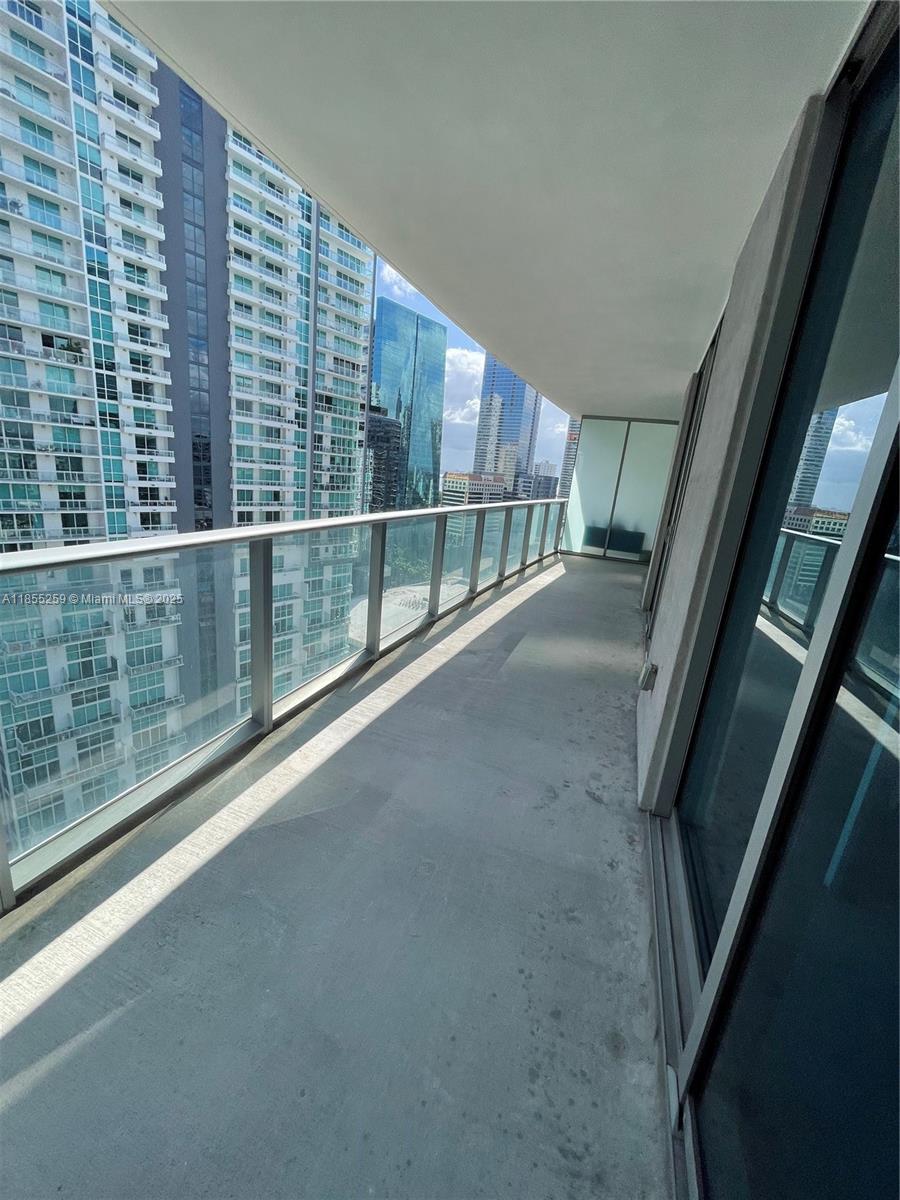 1100 S Miami Ave Unit: 1811