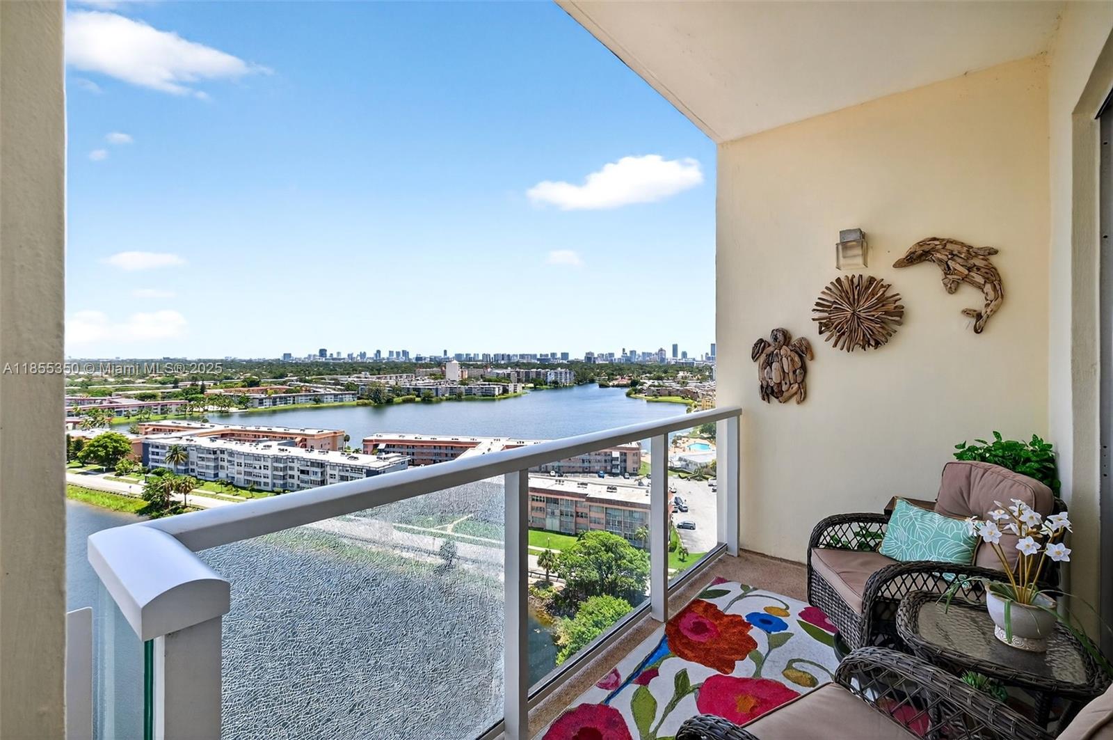 1351 NE Miami Gardens Dr Unit: 1712E
