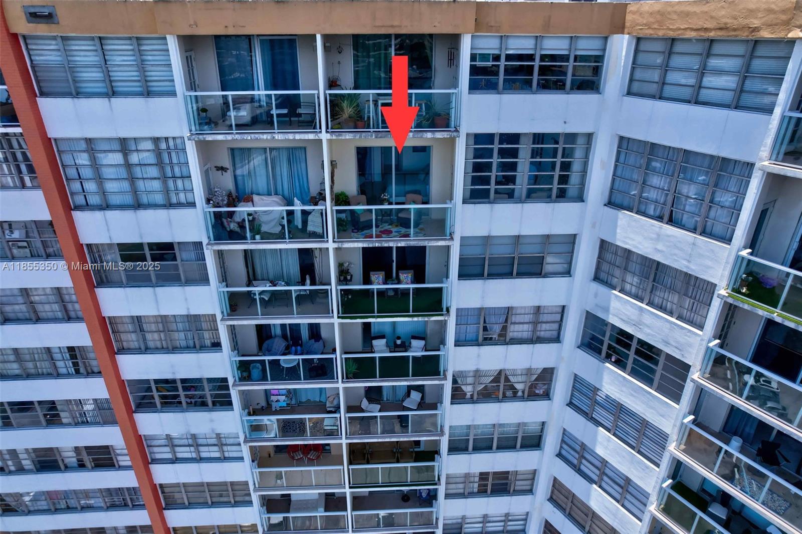 1351 NE Miami Gardens Dr Unit: 1712E