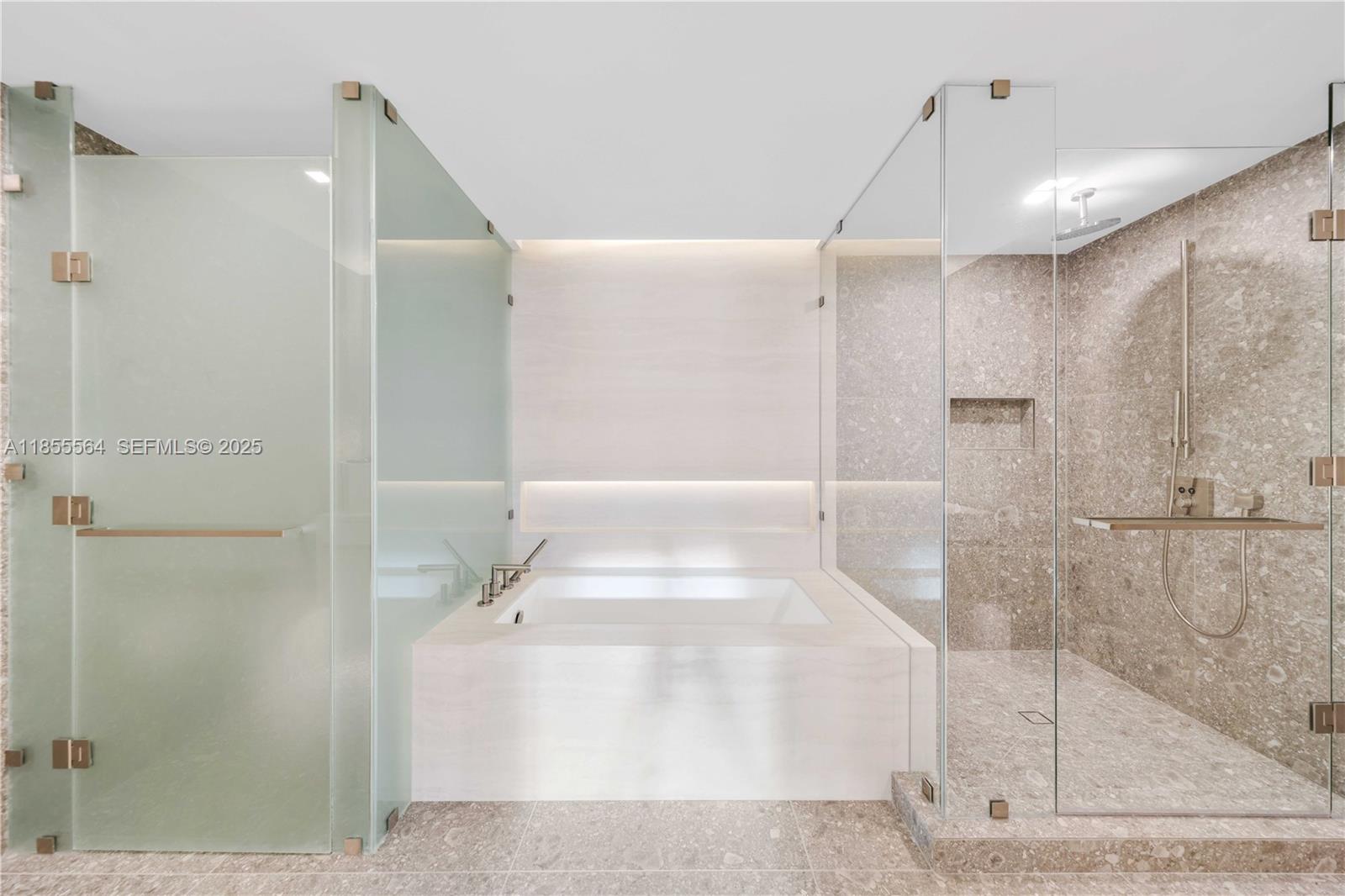 900 N Ocean Blvd # 801