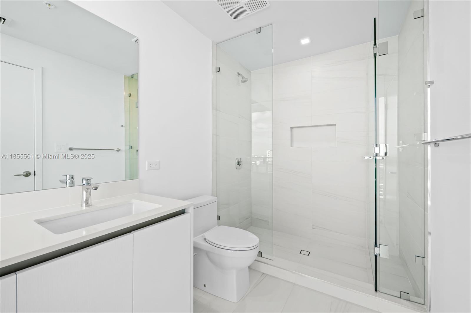 900 N Ocean Blvd # 801