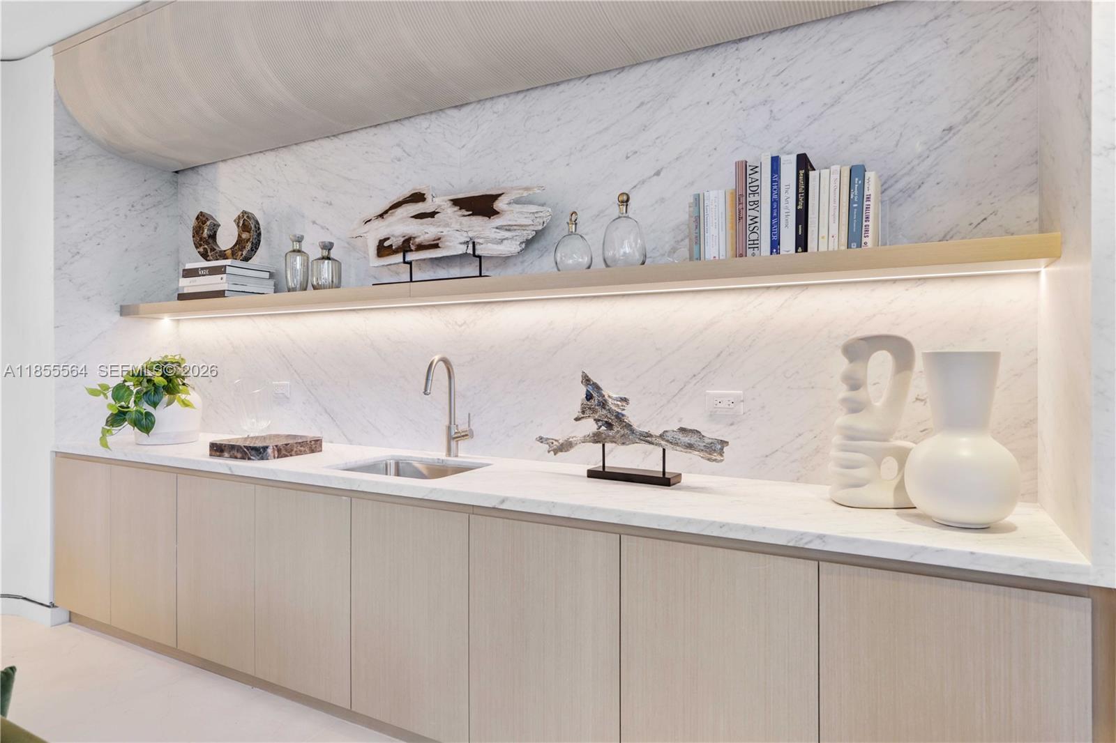 900 N Ocean Blvd # 801