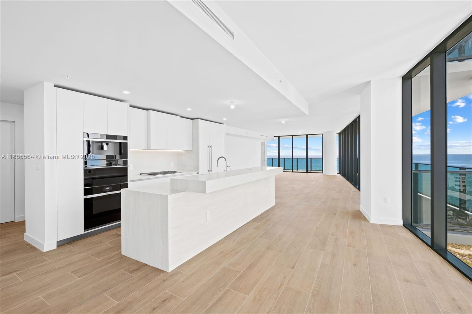 900 N Ocean Blvd # 801