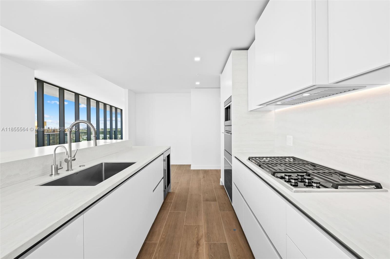 900 N Ocean Blvd # 801