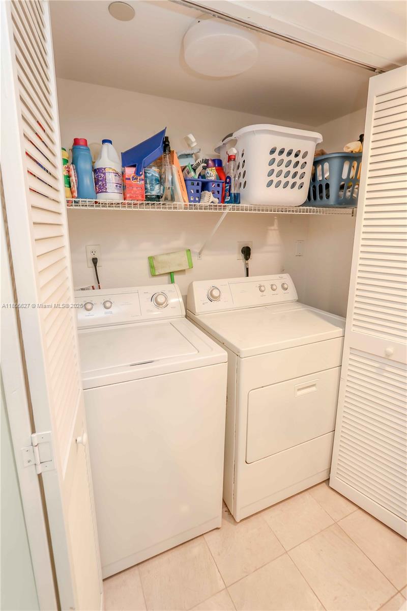 16500 Collins Ave # 454