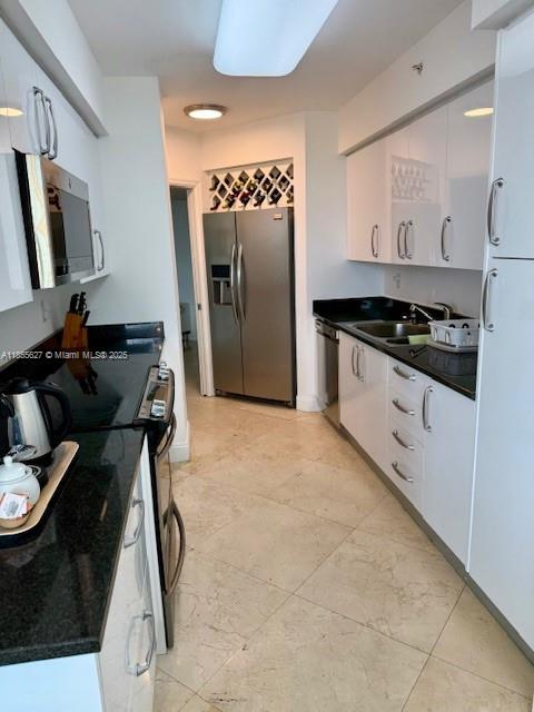 16500 Collins Ave # 454