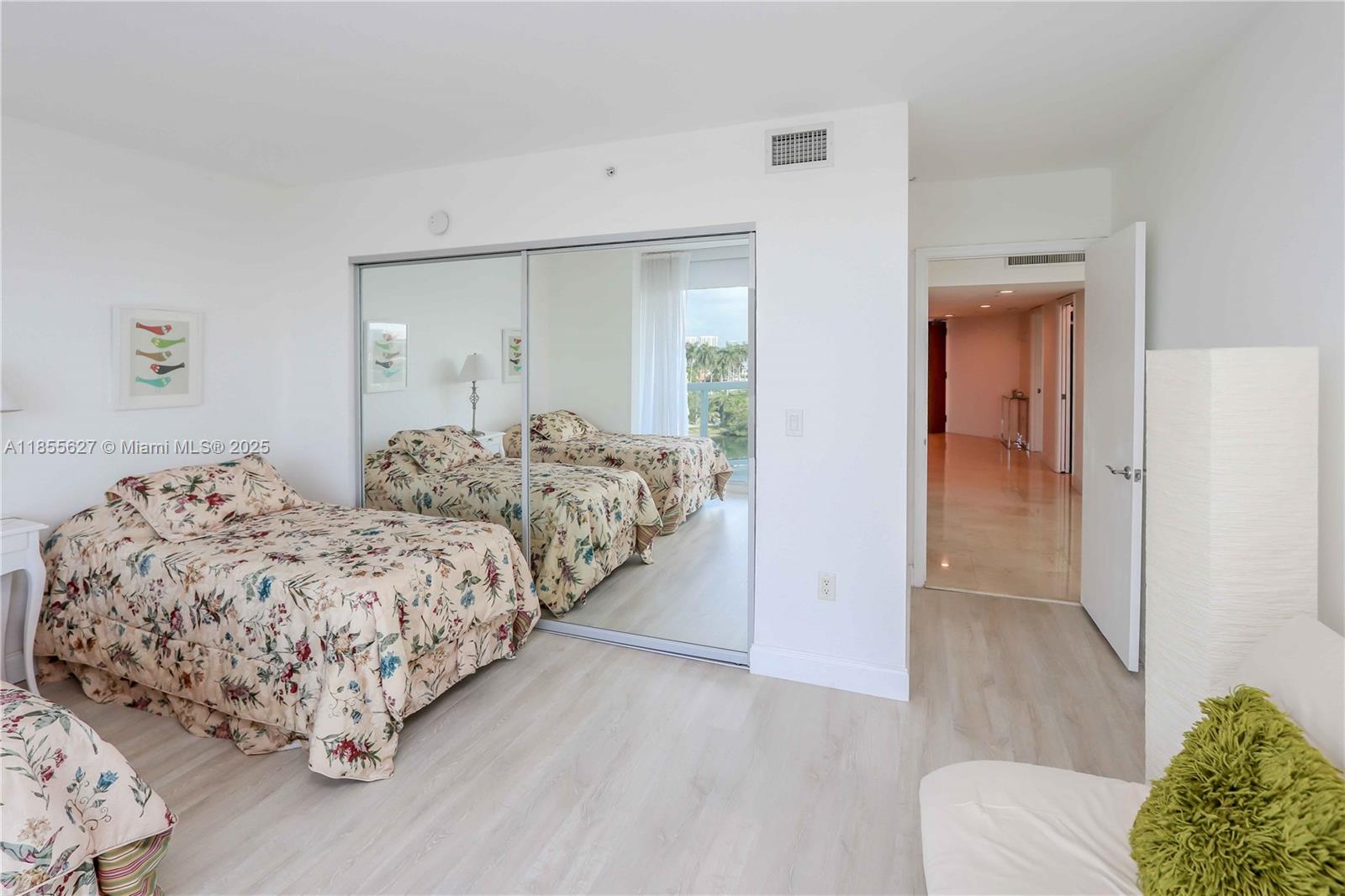 16500 Collins Ave # 454