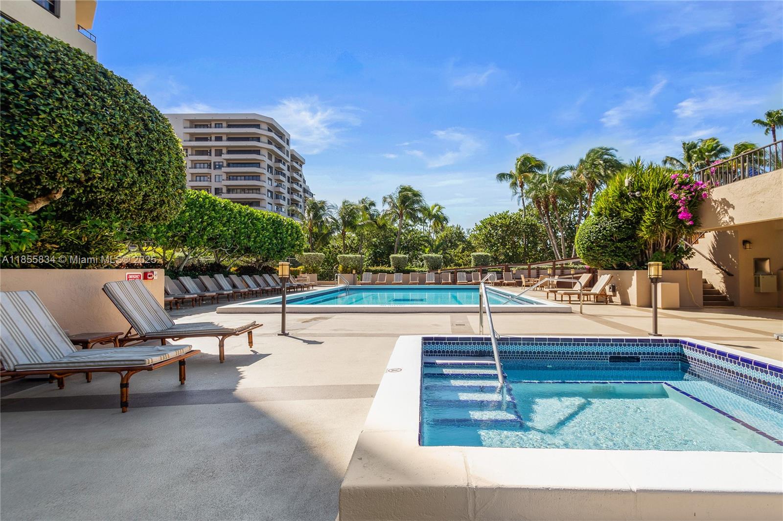 251 Crandon Blvd # 202